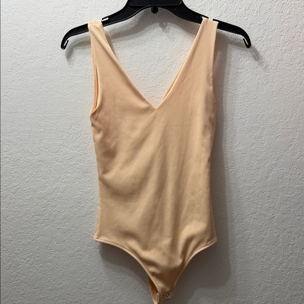 Express Body Contour V-Neck Body Suit